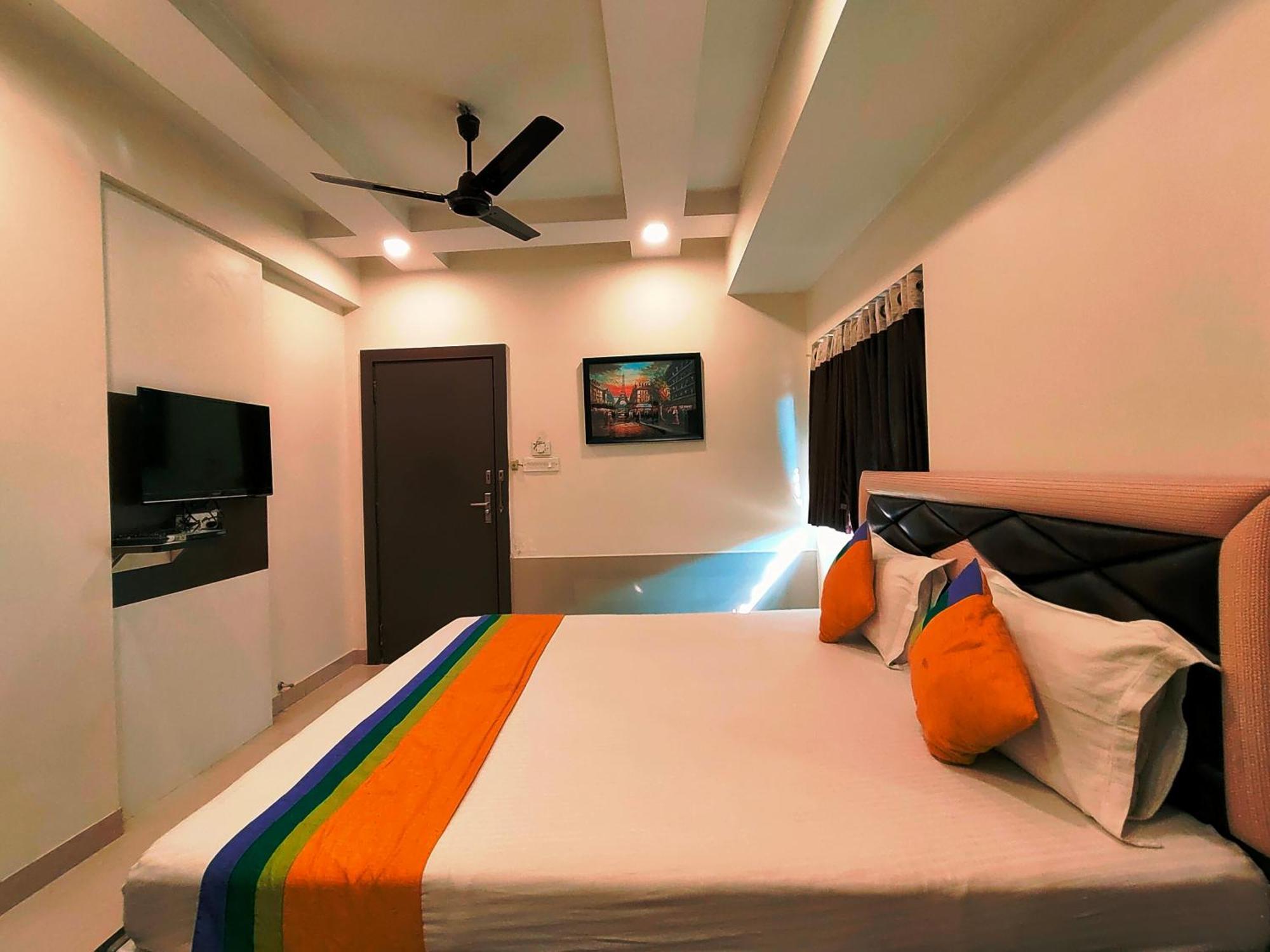 Hotel Steam โกลกาตา ภายนอก รูปภาพ